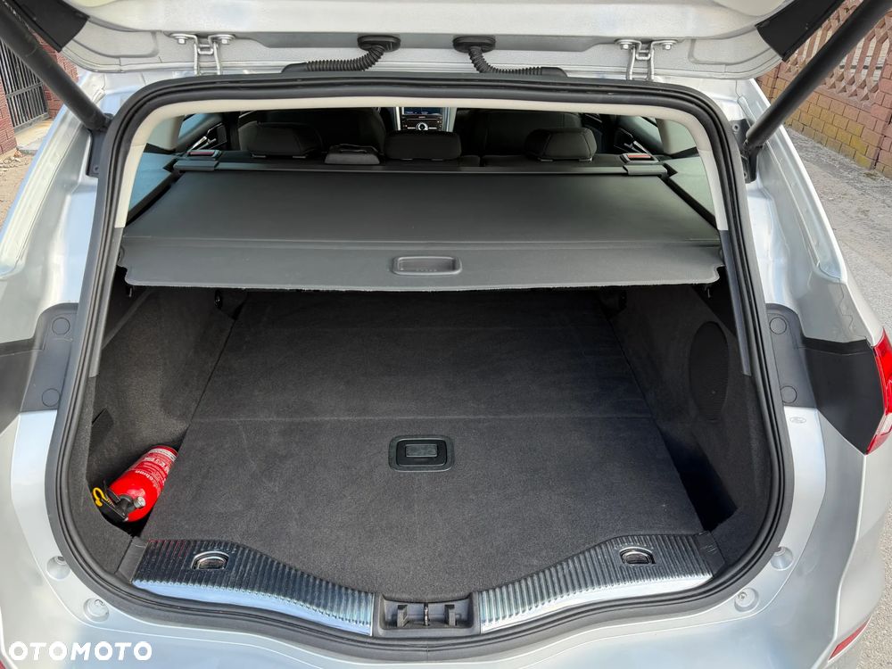 Ford Mondeo SW 2.0 EcoBlue Titanium - 35