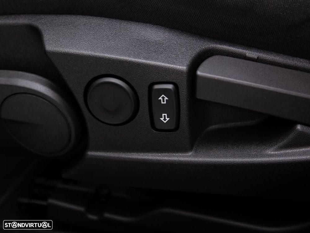 Opel Insignia Sports Tourer - 16