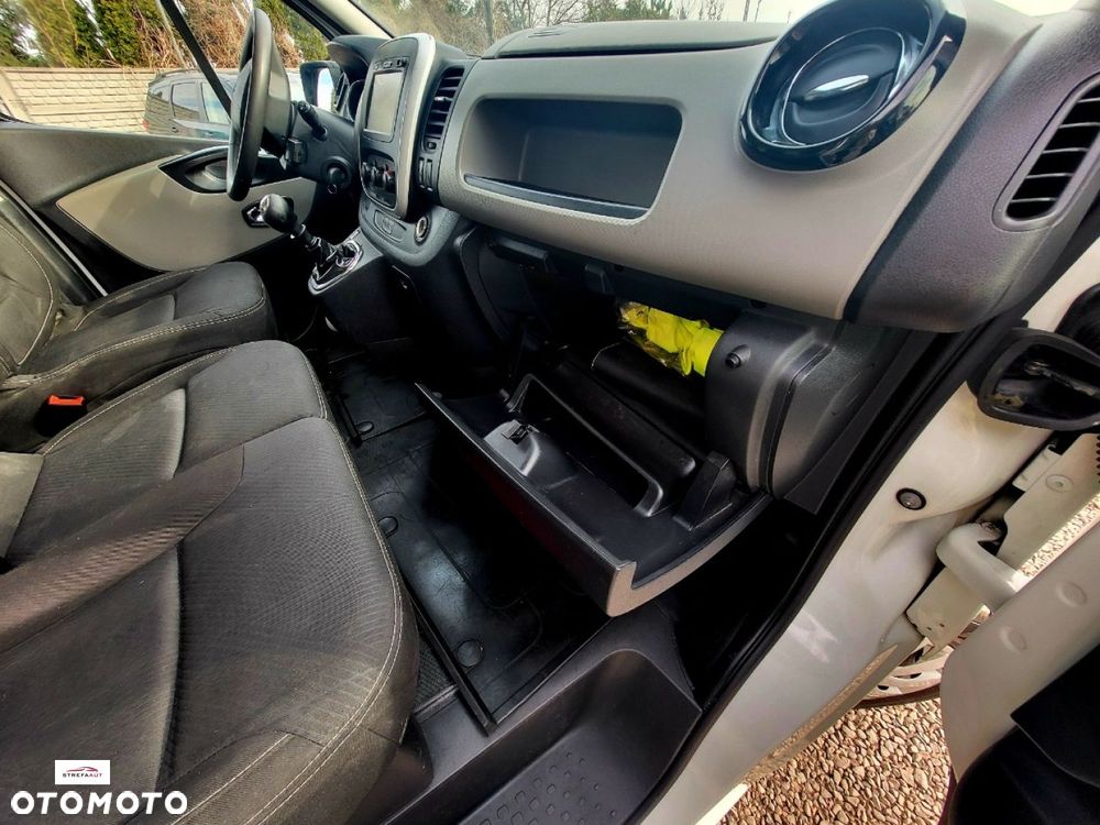 Renault TRAFIC - 7