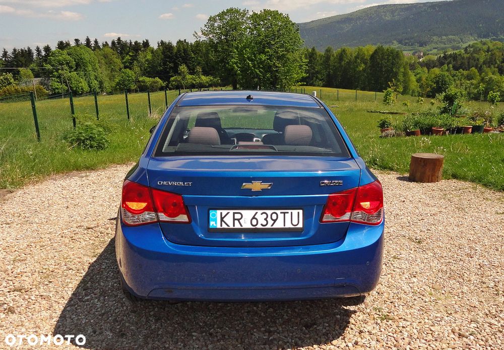 Chevrolet Cruze 1.8 LT+ - 3