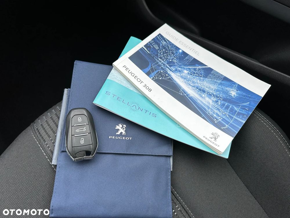 Peugeot 308 - 40