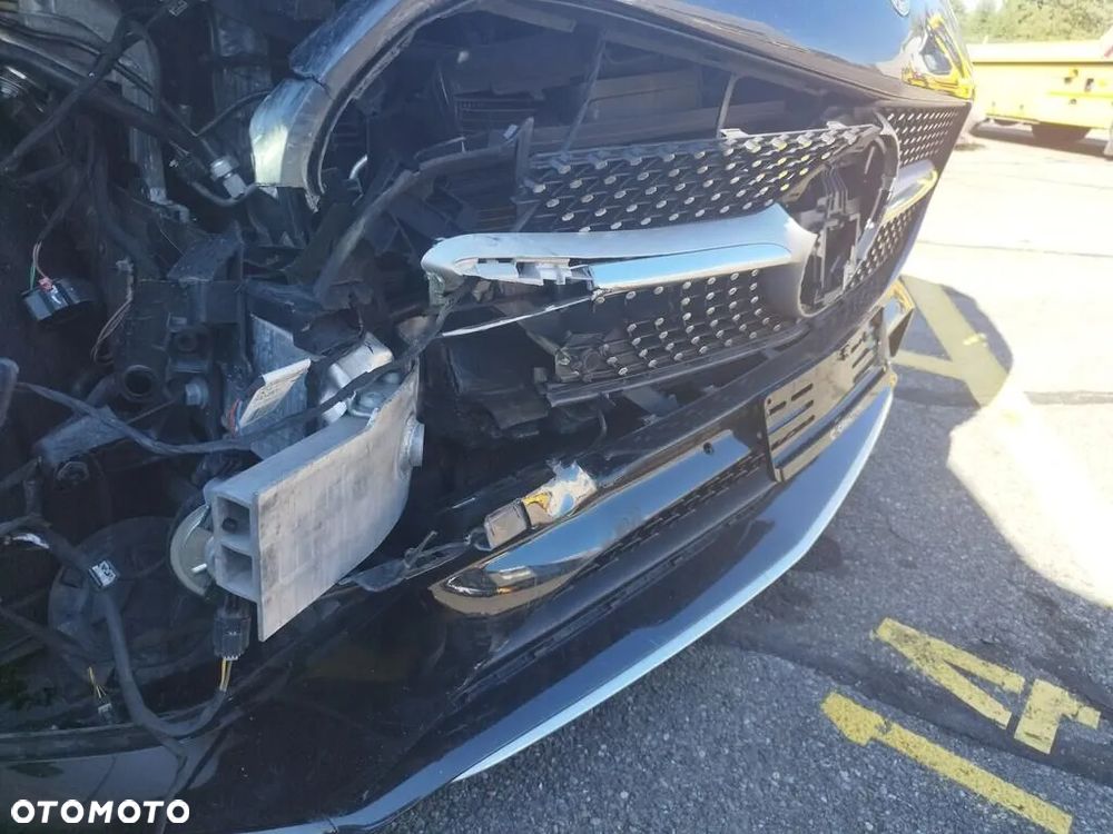 Mercedes-Benz CLA 200 AMG Line 7G-DCT - 6