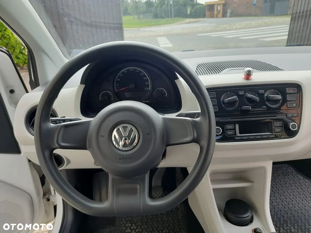 Volkswagen up! - 21