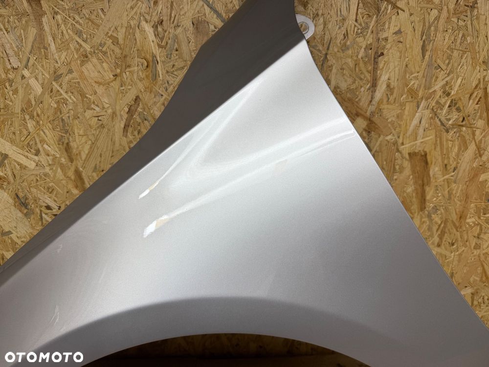 BŁOTNIK LEWY PRZÓD MERCEDES BENZ A KLASA W177 A177 A177881050 SREBRNY - 34