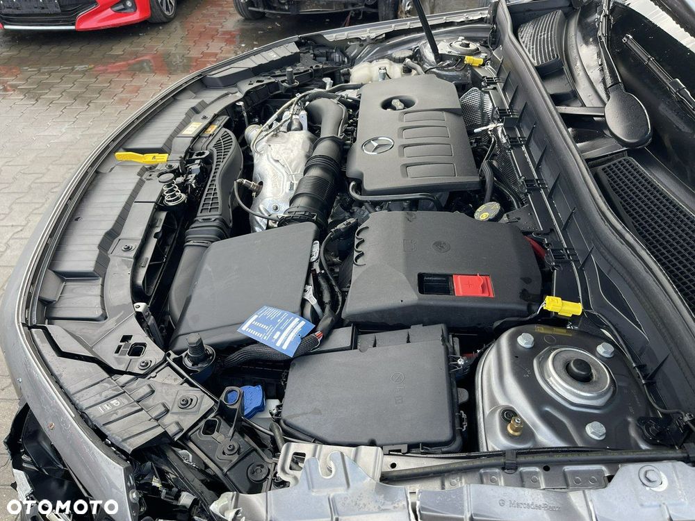 Mercedes-Benz GLB 250 AMG Line 8G-DCT - 14