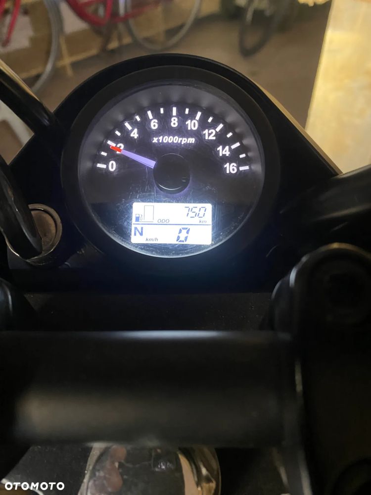 Brixton Crossfire - 5