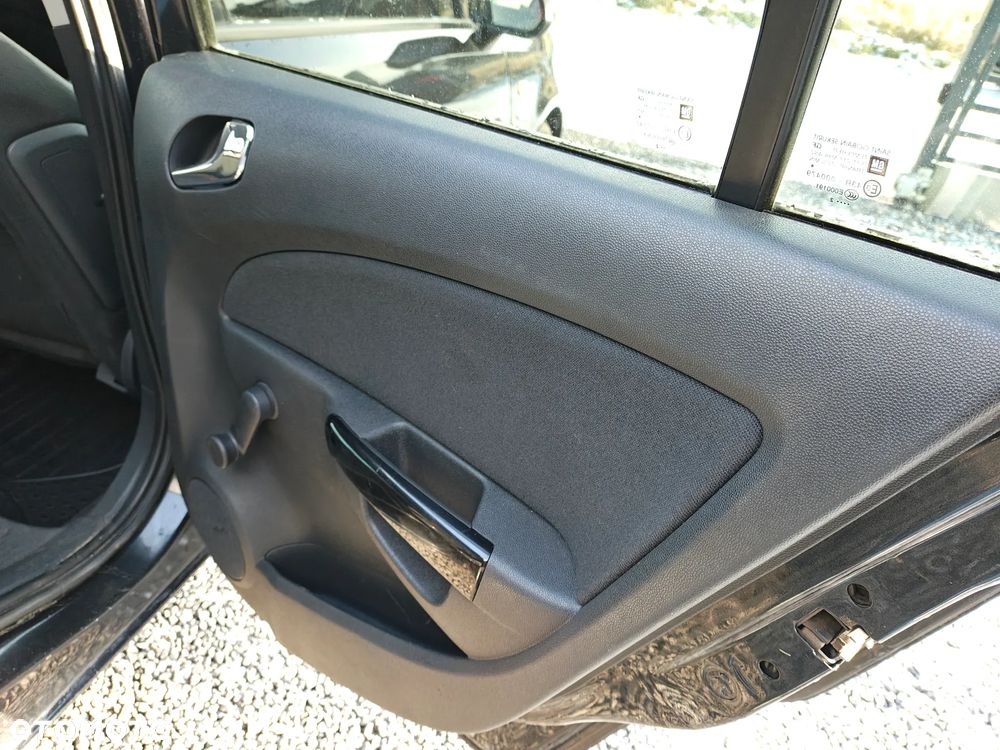 Opel Corsa 1.2 16V Enjoy - 17