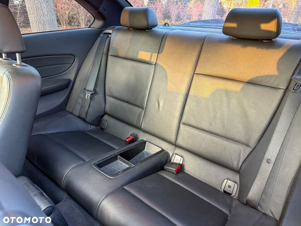 BMW Seria 1 135i Limited Edition Lifestyle mit M Sportpaket - 10