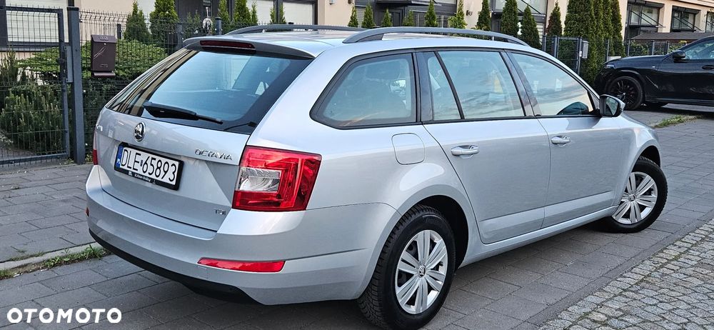 Skoda Octavia 1.6 TDI Edition - 21