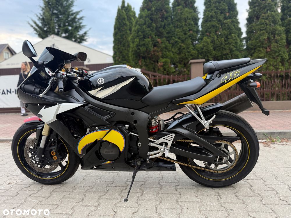 Yamaha R6 - 17
