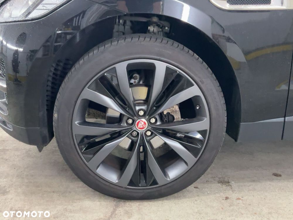 Jaguar F-Pace 20d AWD Prestige - 11