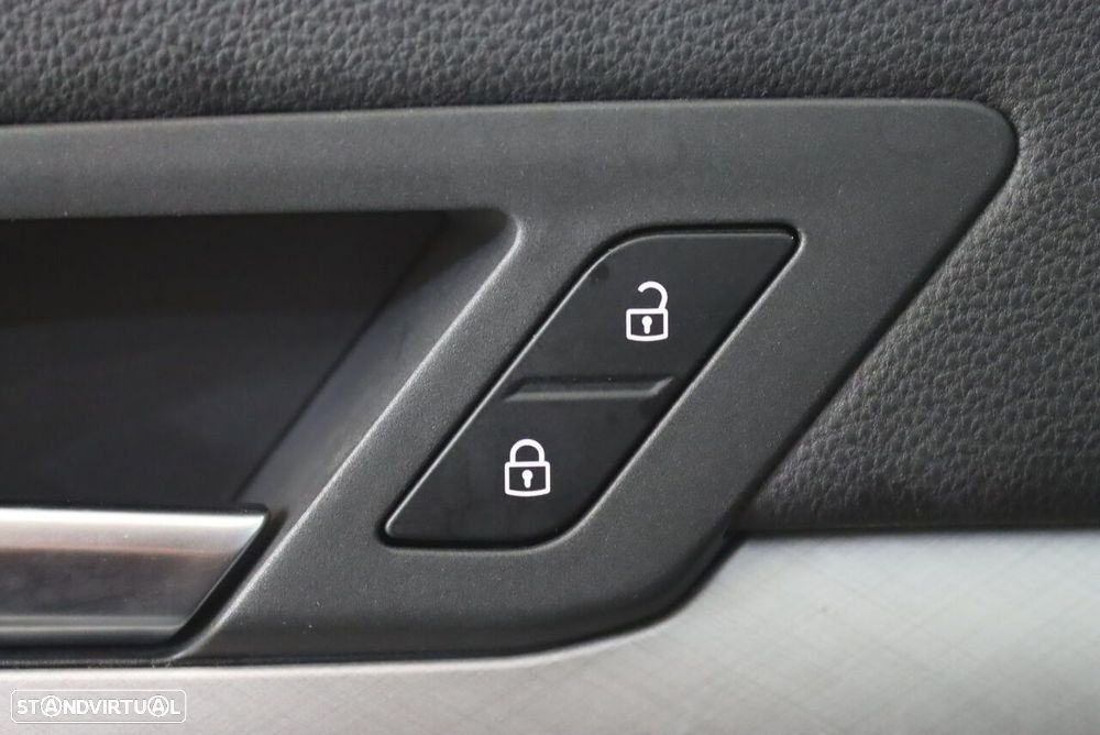 VW Golf 1.0 TSI Life - 20