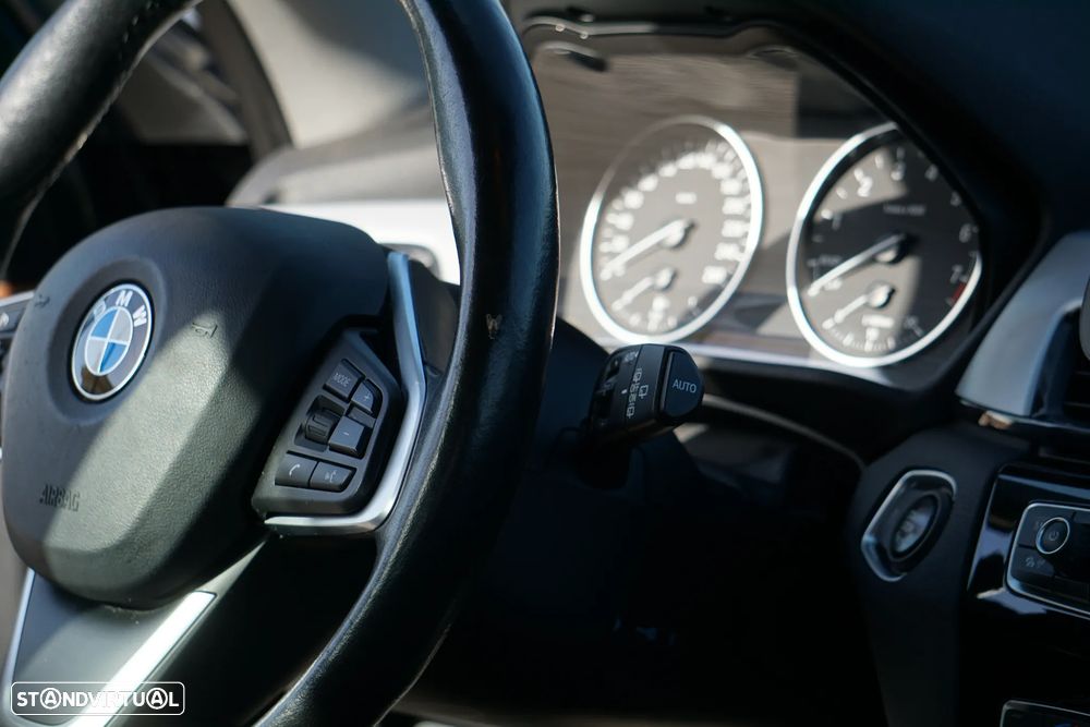 BMW X1 20 i sDrive - 9