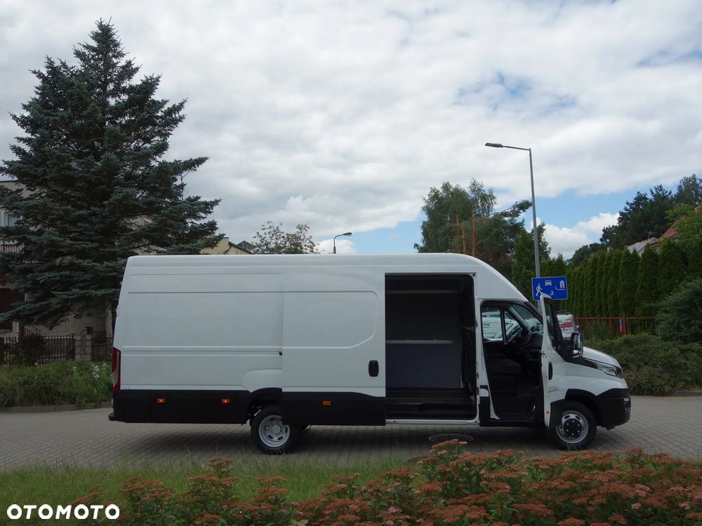 Iveco DAILY 35C15 - 6