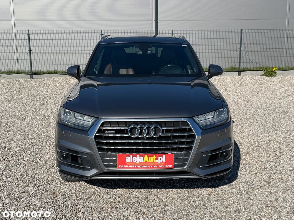 Audi Q7 3.0 TFSI Quattro Tiptronic - 12