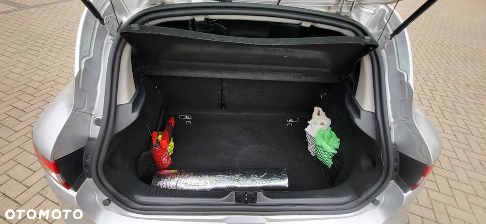 Renault Clio - 15