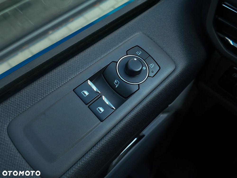 Ford Tourneo Custom 2.5 PHEV CVT 340 L2 Titanium - 19