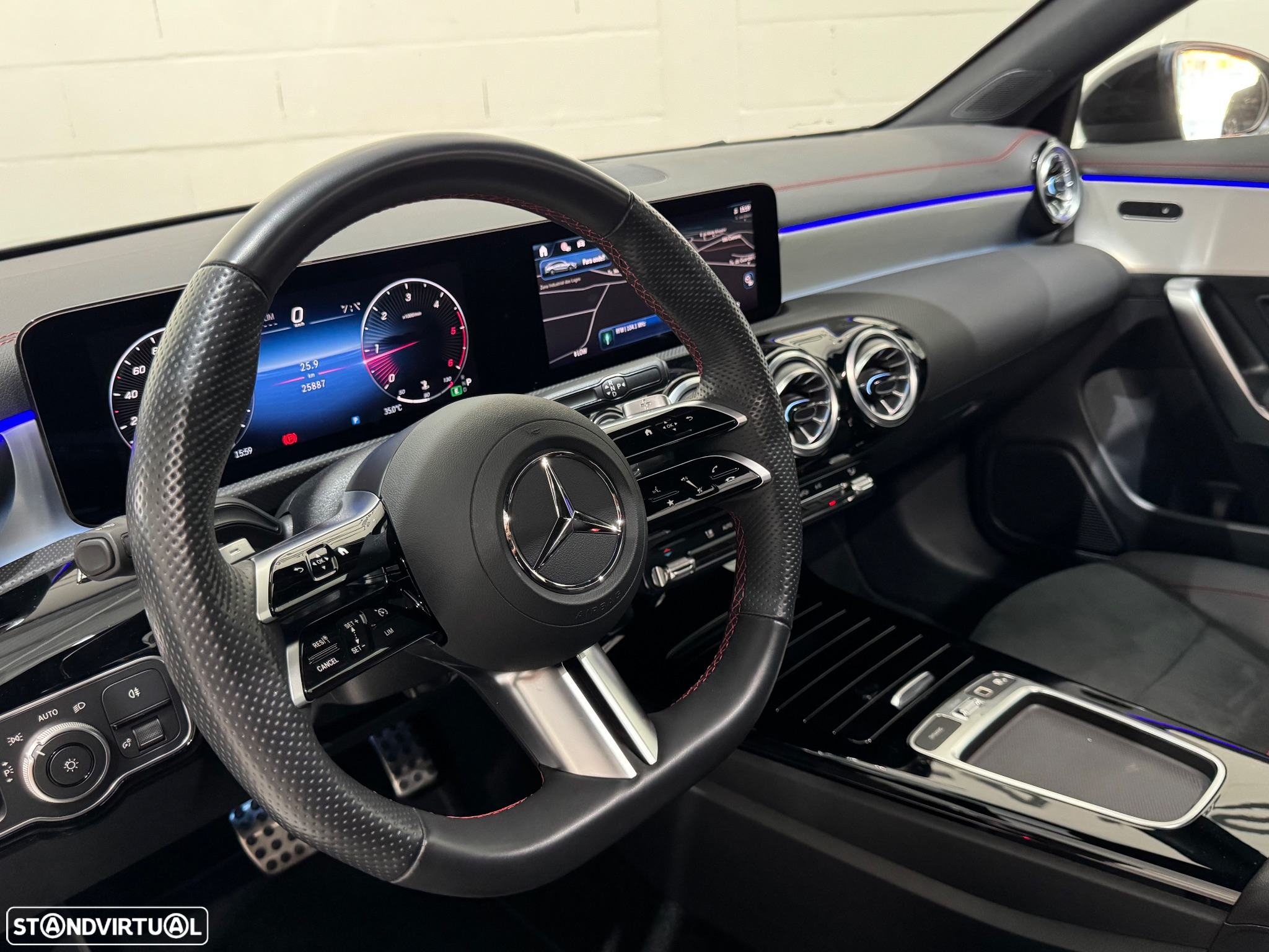 Mercedes-Benz CLA 200 d Shooting Brake AMG Line Aut. - 37