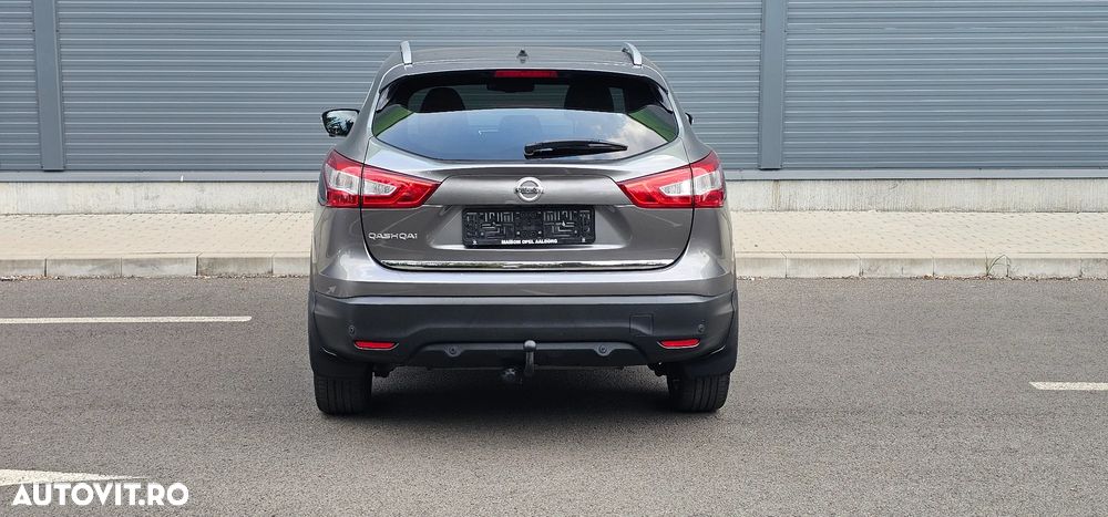 Nissan Qashqai 1.6 DCI Xtronic TEKNA - 26