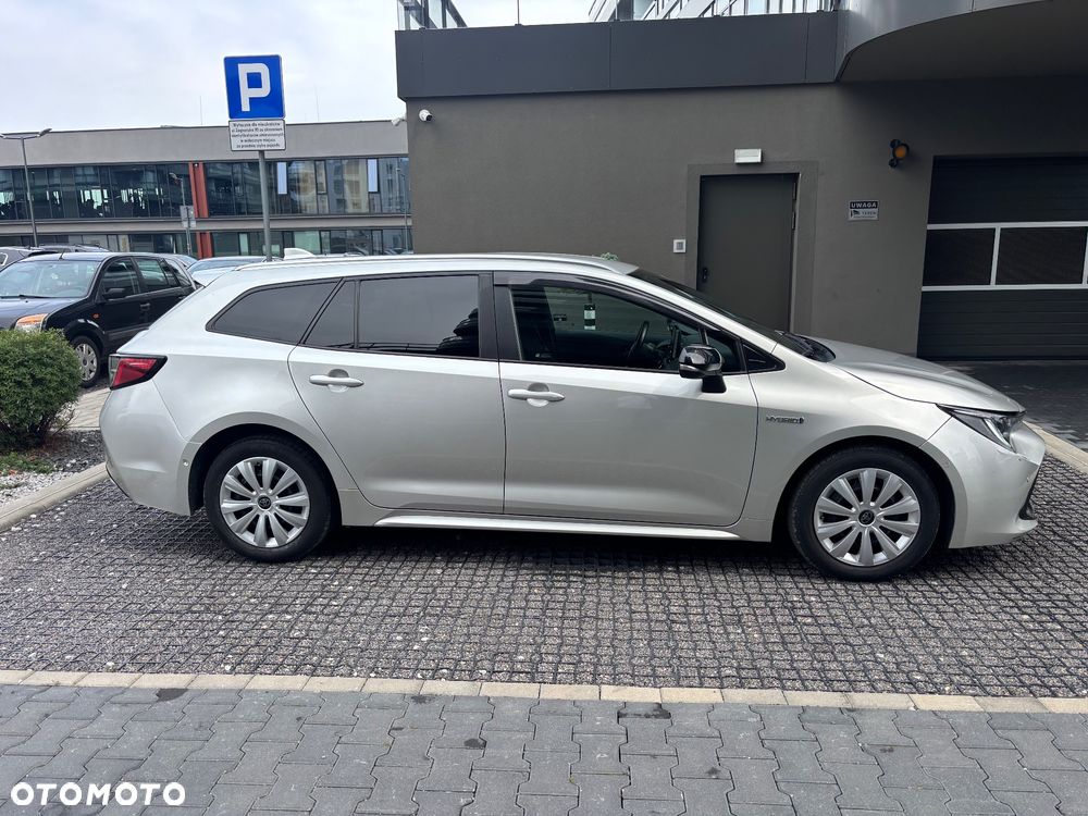 Toyota Corolla 1.8 Hybrid Executive - 18