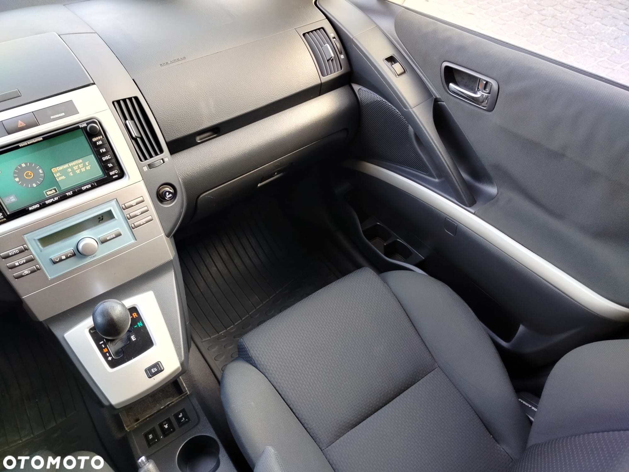 Toyota Corolla 1.8 LE - 18