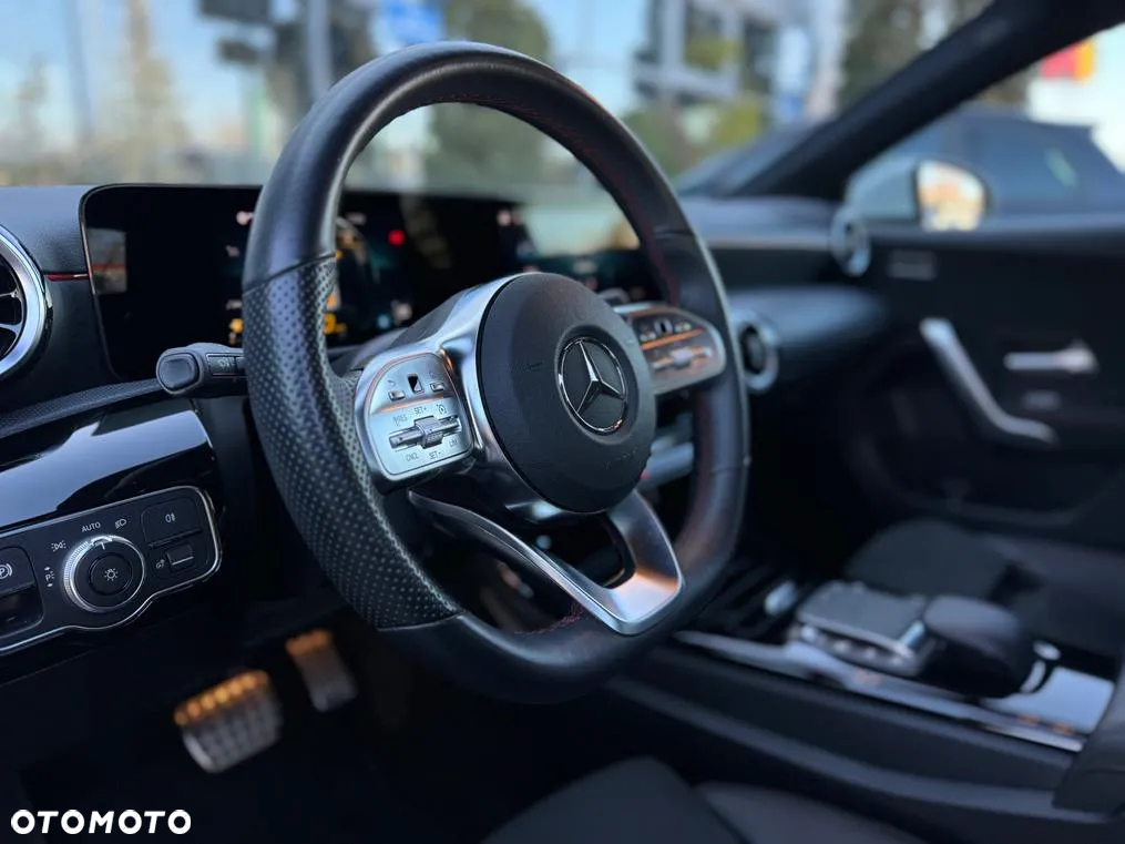 Mercedes-Benz Klasa A 200 AMG Line 7G-DCT - 13
