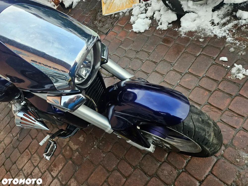 Suzuki VL 1500 Intruder LC - Boulevard C90 - 10