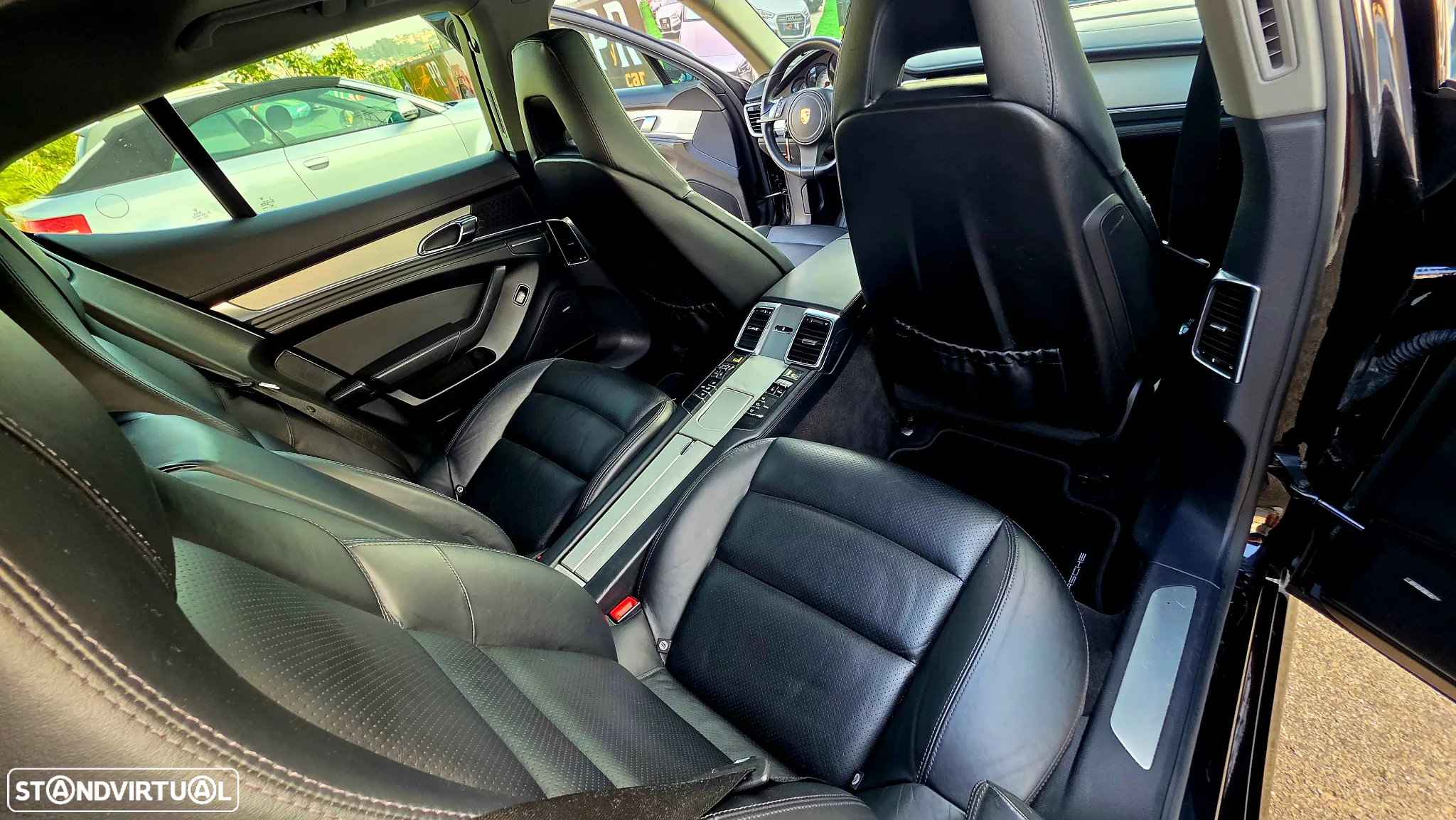 Porsche Panamera Diesel Platinum Edition - 19