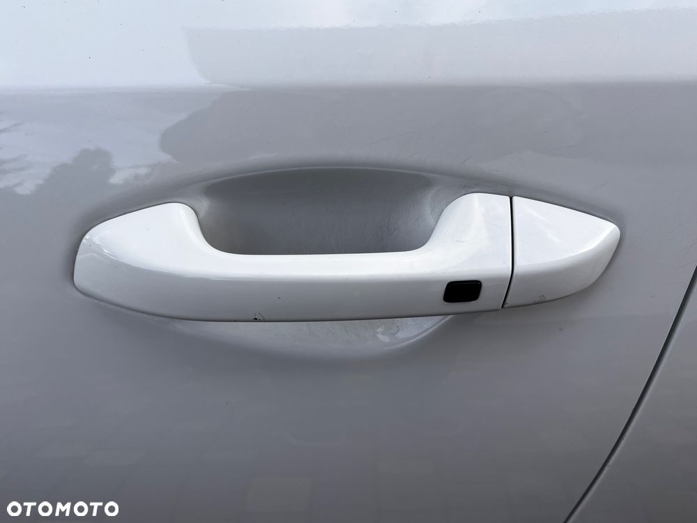 Kia Ceed SW 1.6 GDI DCT OPF Plug-in-Hybrid Inspiration - 36