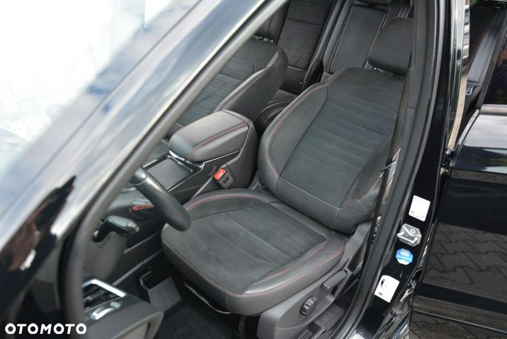 Ford Kuga 1.5 EcoBoost 2x4 ST-Line - 20