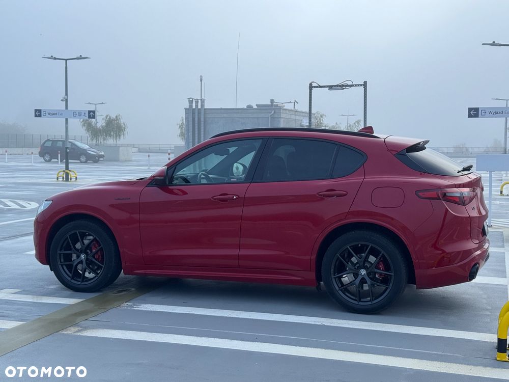 Alfa Romeo Stelvio 2.0 Turbo Veloce Q4 - 5