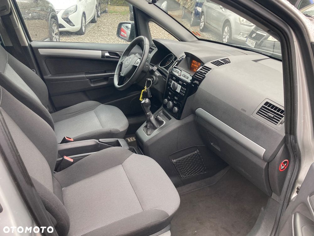 Opel Zafira 1.8 Edition 111 Jahre - 9