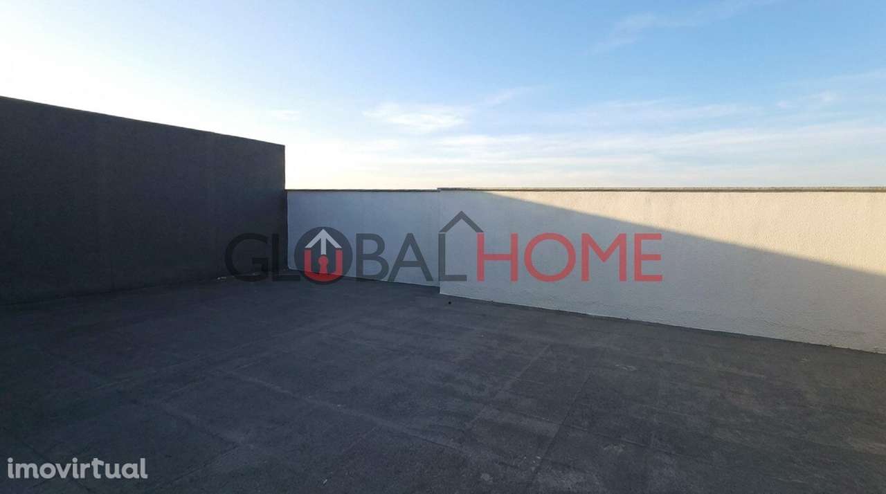 Apartamento T2 Renovado em Matosinhos - Grande imagem: 3/33