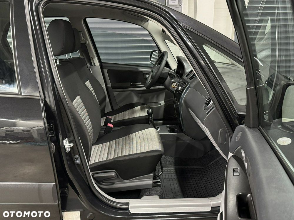 Suzuki SX4 - 14