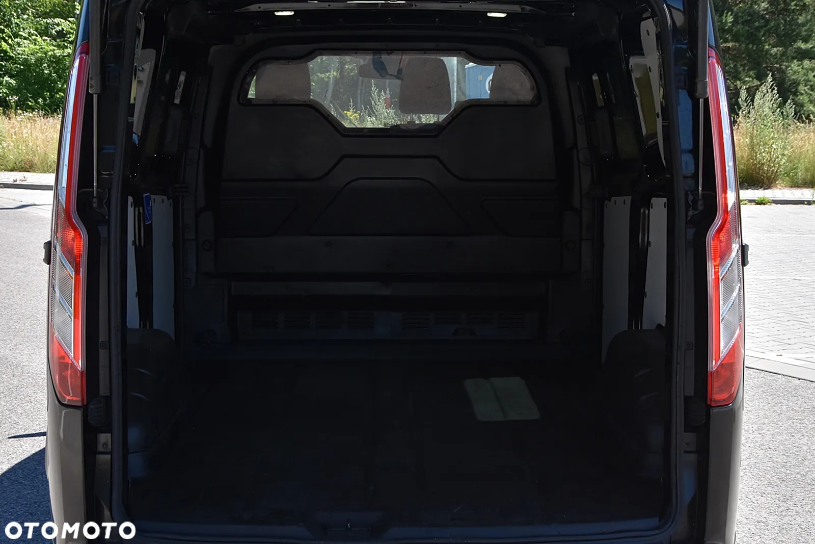 Ford TRANSIT CUSTOM 2.0 170KM - 32