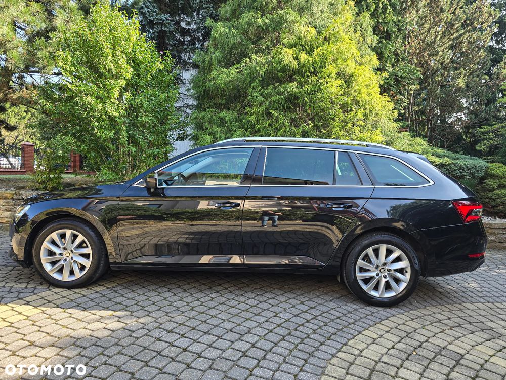 Skoda Superb 2.0 TDI SCR 4x4 Style DSG - 6