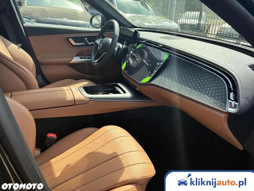 Mercedes-Benz Klasa E 220 d mHEV 4-Matic Exclusive 9G-Tronic - 8