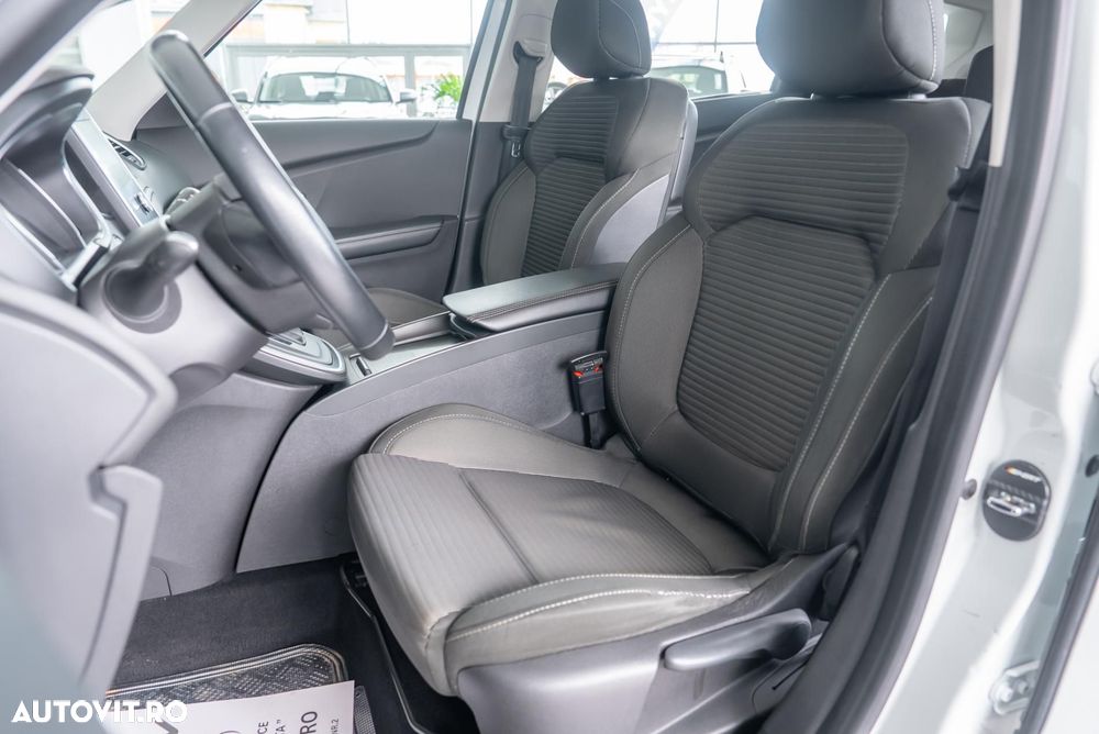 Renault Scenic ENERGY dCi 110 EDC EXPERIENCE - 23