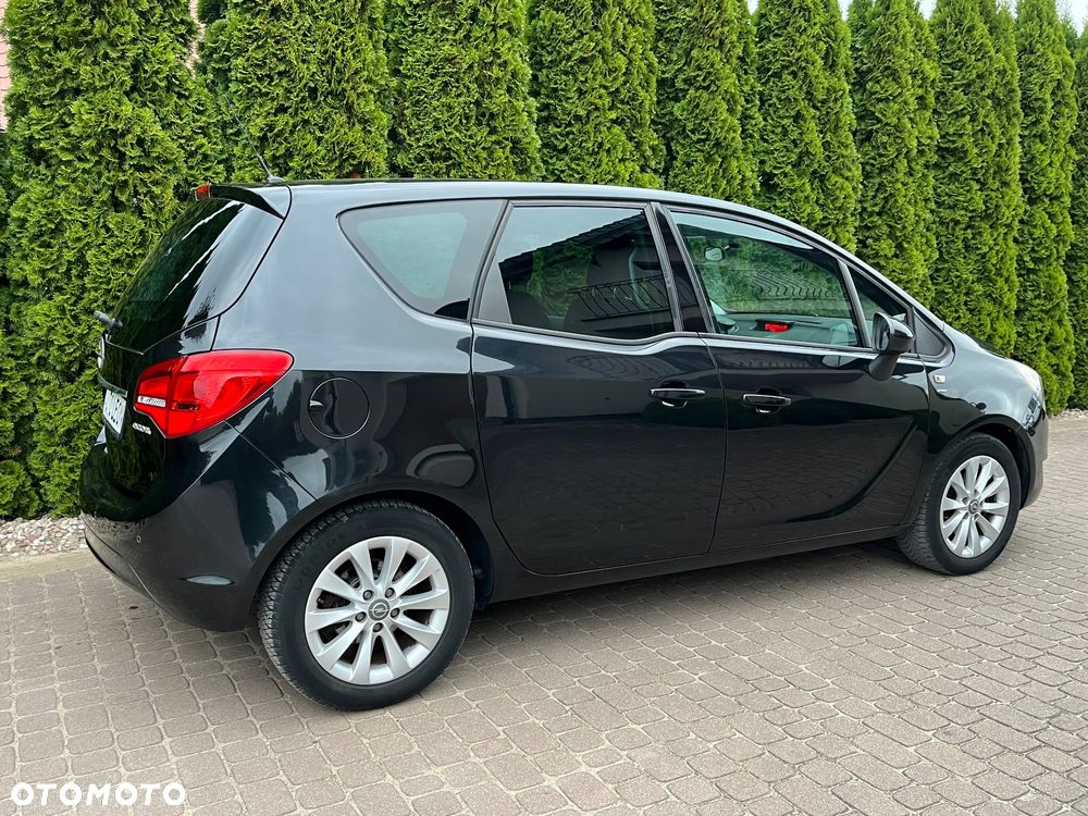 Opel Meriva - 10
