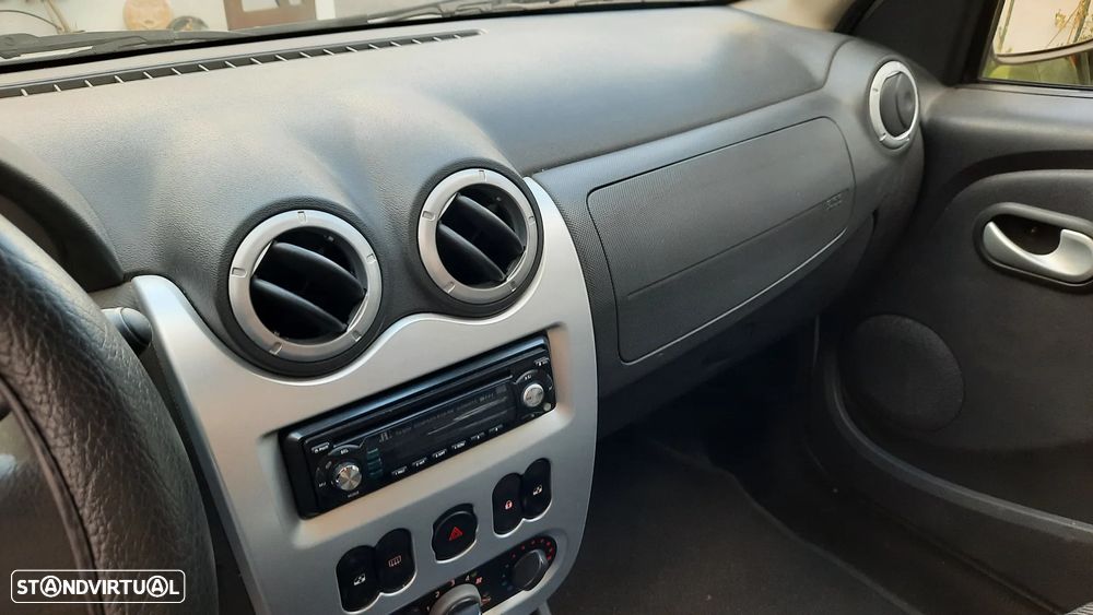 Dacia Sandero 1.2 16V Access - 4