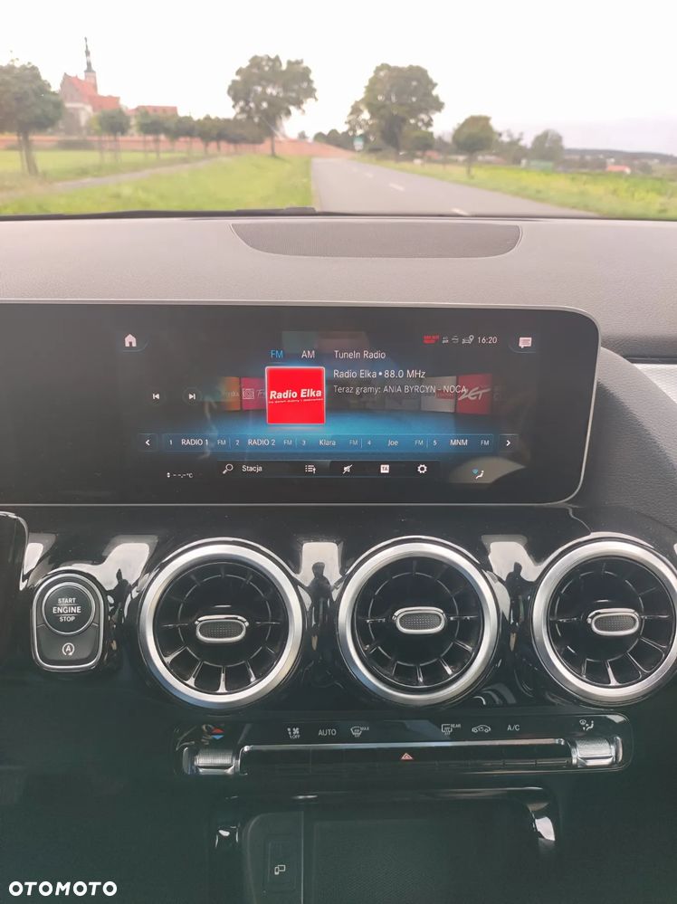 Mercedes-Benz Klasa B 180 - 13