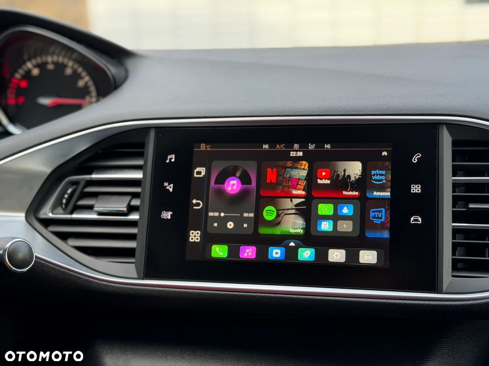 Peugeot 308 1.2 PureTech Allure S&S - 32