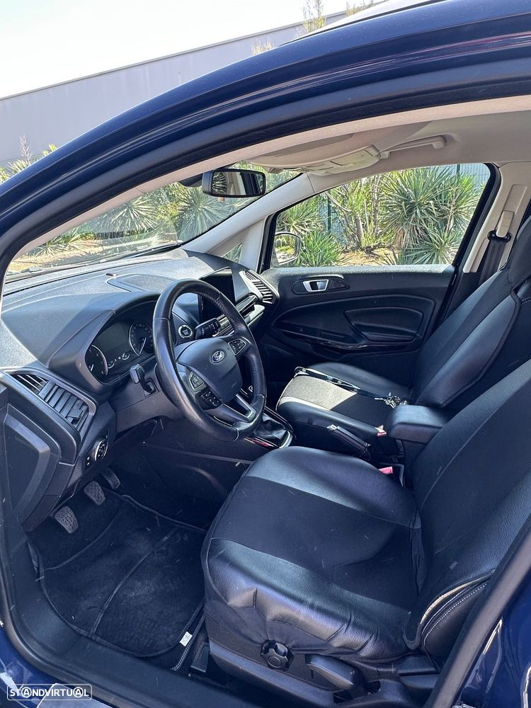 Ford EcoSport - 10