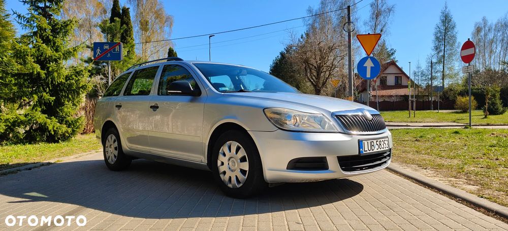 Skoda Octavia 1.6 TDI Ambiente - 13