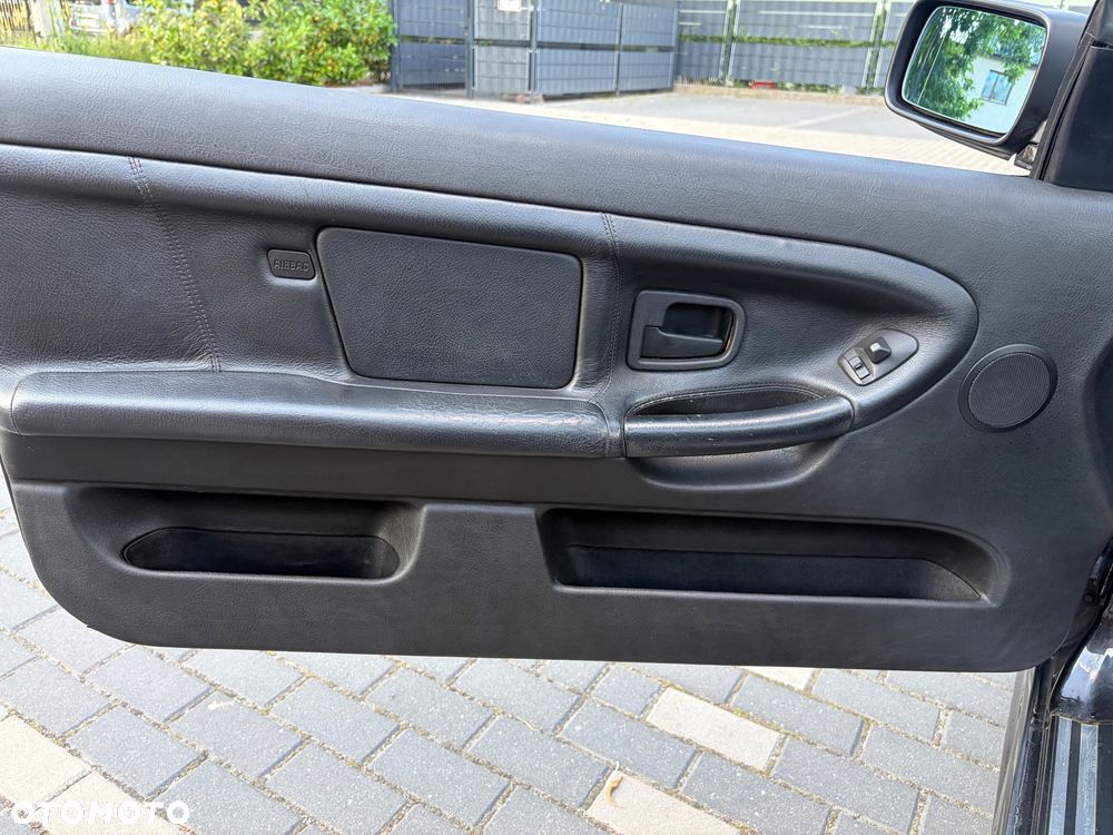 BMW Seria 3 320Ci - 13