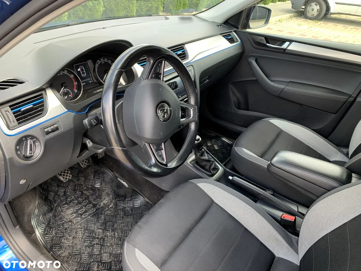 Skoda RAPID Spb 1.0 TSI Active - 6