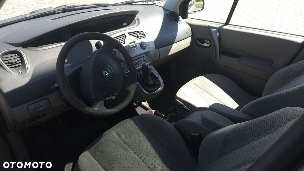 Renault Scenic - 5
