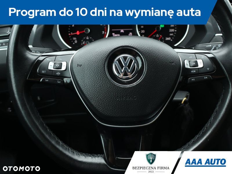 Volkswagen Tiguan Allspace - 19