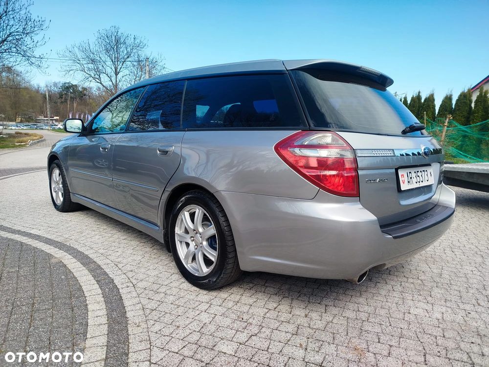 Subaru Legacy 2.0D Trend - 2