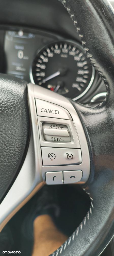 Nissan Qashqai 1.6 DIG-T Tekna - 25